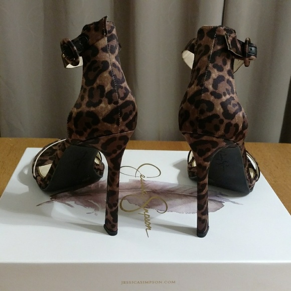 Jessica Simpson Heels - Picture 3 of 6